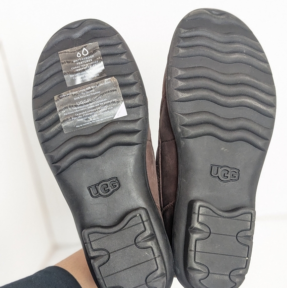 NWOT UGG Hapsburg zip winter boots - Picture 12 of 16